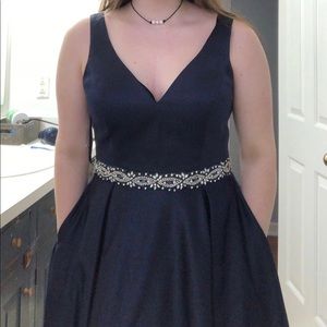 Dave & Johnny Prom Dress!!